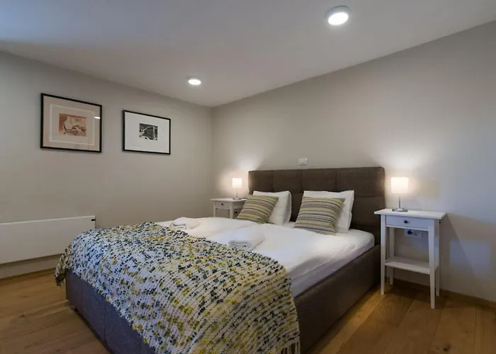 Mostnica ボーヒニ